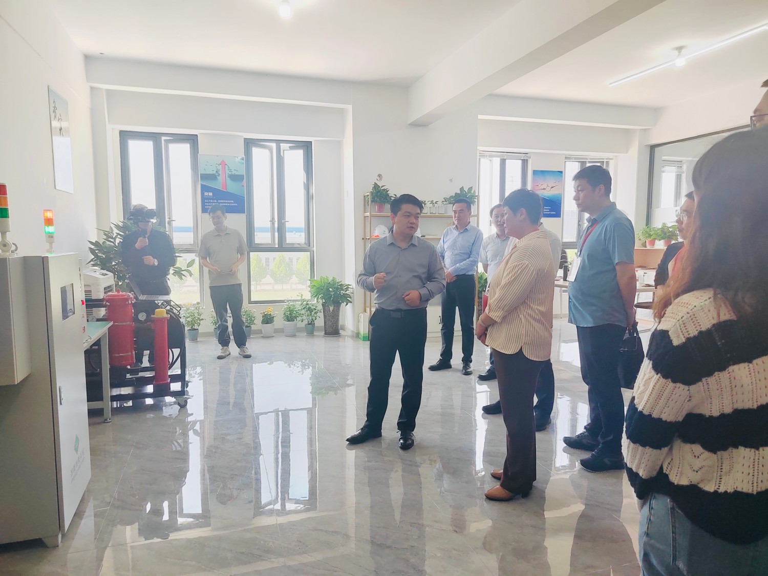 ^(q)˴ί(hu)ĲI(lng)(yng)˴{(dio)ЈF(tun)^(q)˴ί(hu)Ƽ(chung)(xing)O(jin)M҆λָ(do){(dio)